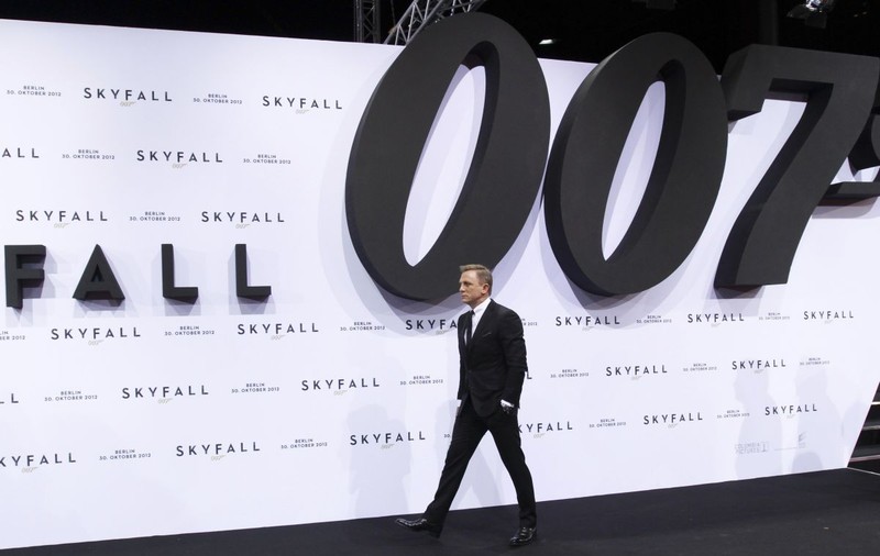 Un NOU FILM cu AGENTUL 007! Cine vor fi NOILE FETE BOND!
