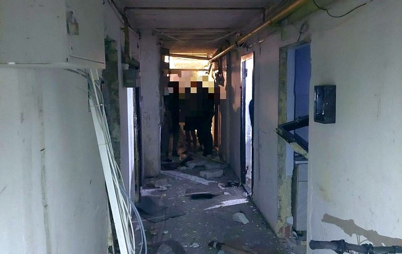 Patru persoane duse la spital, în urma unei explozii produse într-o garsonieră din Brașov