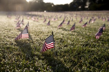 Un memorial pentru americanii morți de COVID FOTO: EPA
