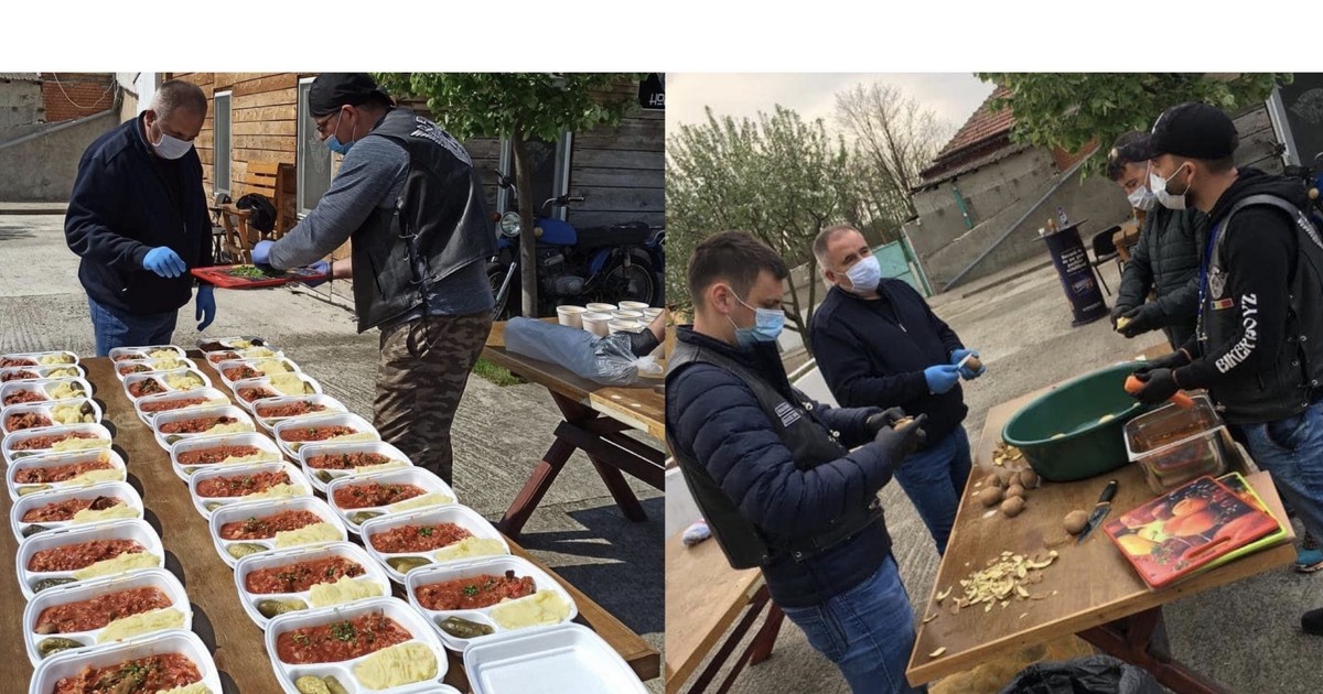 Titi Aur a gătit pentru bătrânii din Bârlad. Campionul s-a alăturat voluntarilor pe două roți dintr-un club