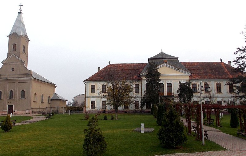 Comuna unde părinții din Oradea își înscriu copiii la școală: „Merită această navetă”