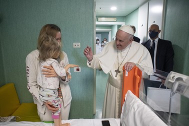 La spitalul din Roma sunt internați copii cu afecțuni oncologice, neurologice sau răniți în urma atacurilor | Foto: EPA
