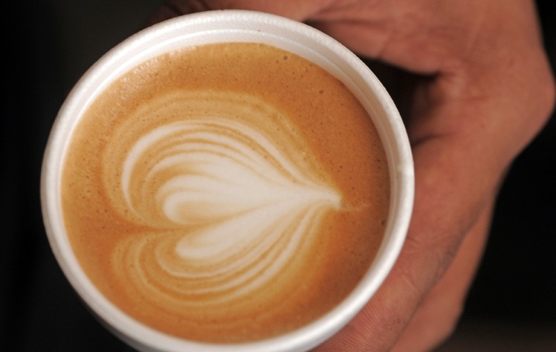 Consumul de ceai şi cafea te face sănătos