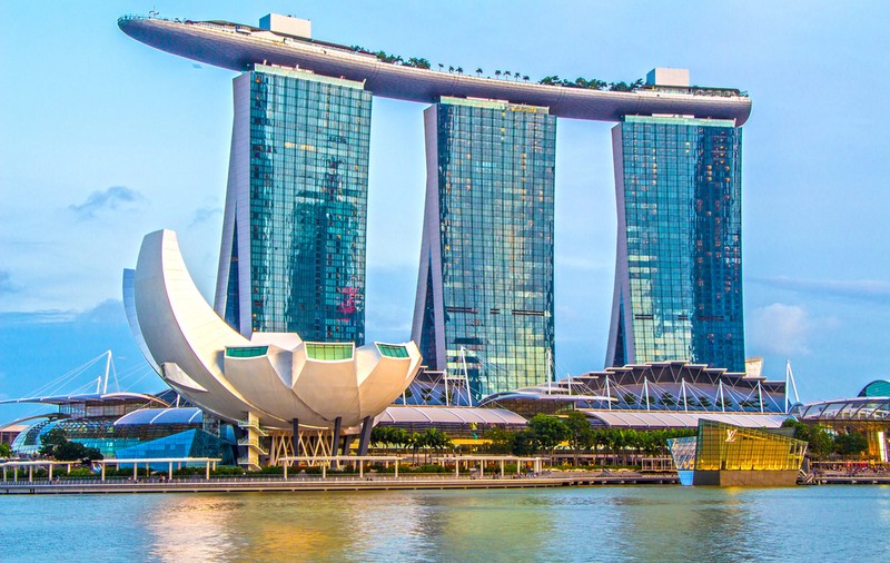 Un bărbat din Singapore a dat în judecată o femeie care nu a vrut să aibă o relație cu el, pe motiv că „îl vede doar ca pe un prieten”