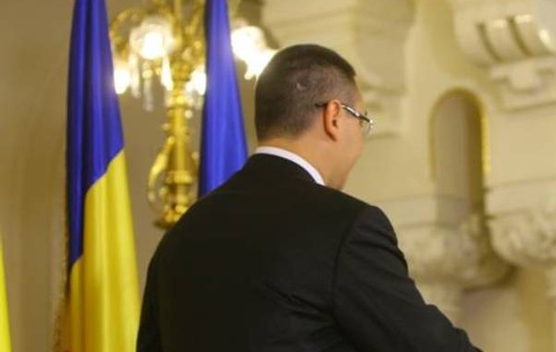 Victor Ponta TRATEAZĂ cu SPATELE acuzațiile DNA: ”Dragnea va fi în continuare șeful de campanie”
