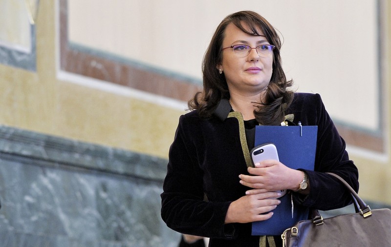 Adriana Cotel, schimbată din funcția de manager al Institutului Clinic Fundeni. Ce altă înlocuire a fost anunțată de Ludovic Orban