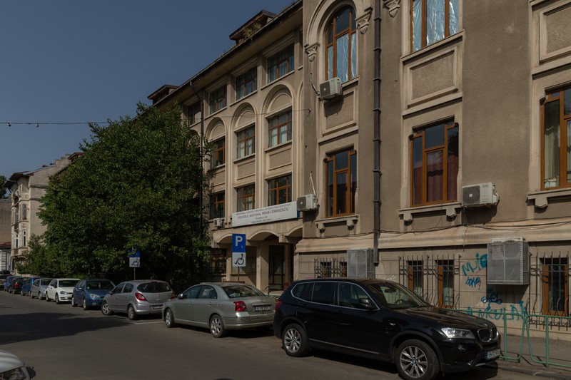 Colegiul&nbsp;Național&nbsp;Mihai Eminescu a fost evacuat anul trecut, de&nbsp;Primăria&nbsp;Sectorului 4&nbsp;