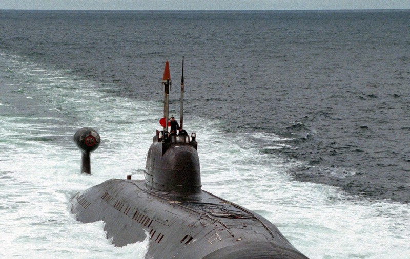 Iată ce au ruşii în Marea Negră: 7 submarine,  41 nave de război, 34 de avioane, 40 de elicoptere