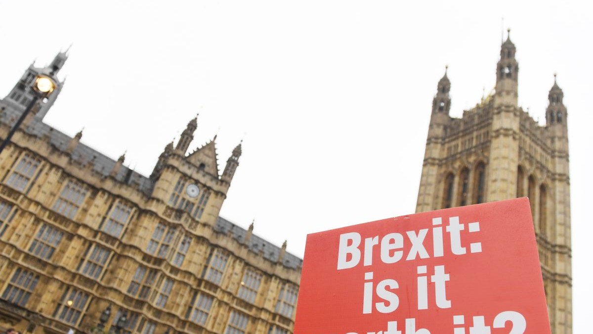 Acordul pentru Brexit va fi votat de Parlamentul Marii Britanii până pe 21 ianuarie