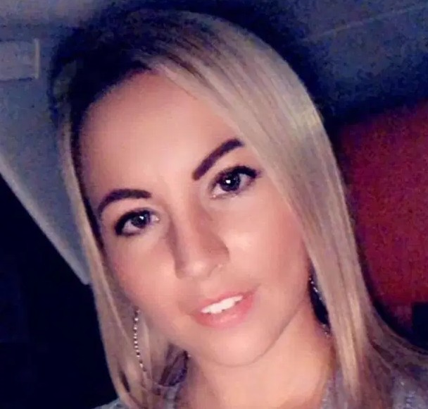 Profesoara Kandice Barber