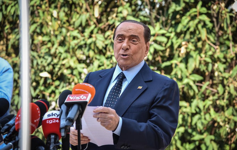 Silvio Berlusconi, după ce s-a vindecat de COVID-19: “Am scăpat şi de data asta”