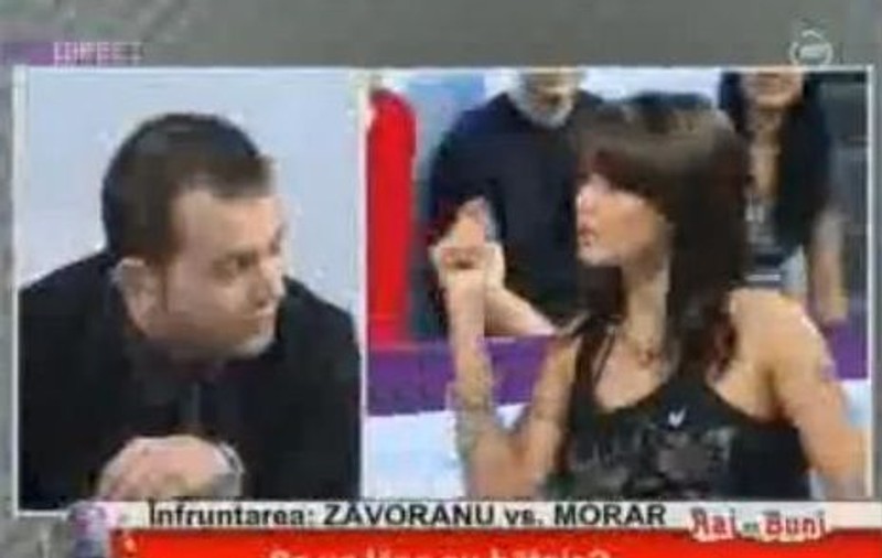 Îţi mai aminteşti când Mihai Morar şi Oana Zăvoranu s-au contrat la emisiune? "Ai mătreaţă?", l-a întrebat Zăvo | VIDEO