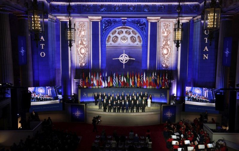 NATO: Invazia rusă din Ucraina a provocat pagube asupra climei în valoare de 32 miliarde de dolari
