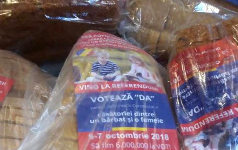 Firma care a distribuit pâinea cu pliante pro-referendum a fost amendată de Protecția Consumatorilor