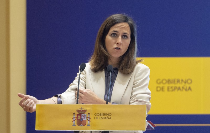 Ministru spaniol: Netanyahu să fie judecat drept „criminal de război” pentru „genocidul planificat” în Palestina