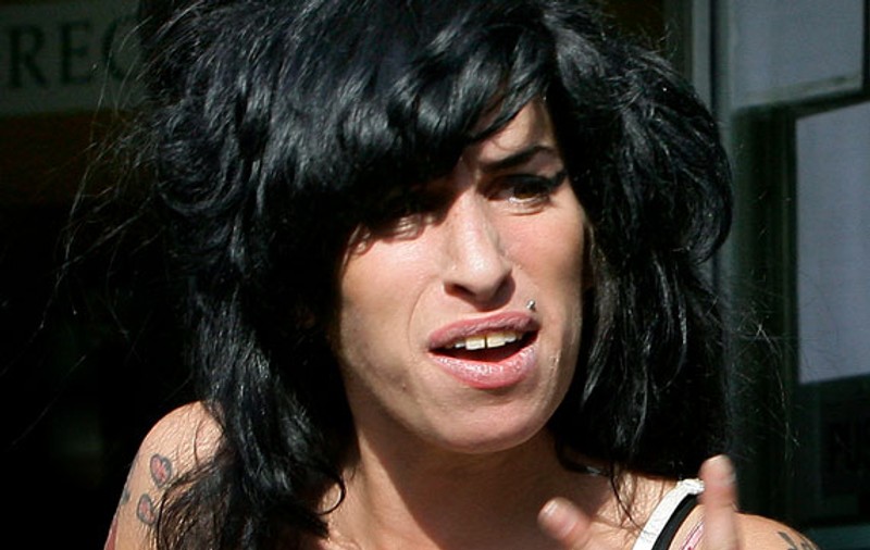 Jay-Z vrea să o ajute pe Amy Winehouse