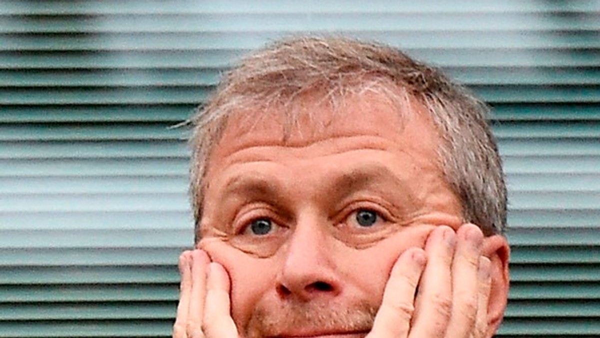 Roman Abramovich a dat-o în judecată pe Catherine Belton, după ce aceasta a scris că ar fi cumpărat Chelsea la ordinul lui Putin