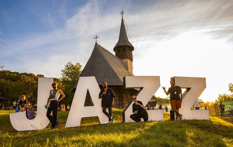 MedLife, partenerul oficial al stării de bine la cele mai îndrăgite festivaluri ale verii, pentru peste 360.000 de participanți