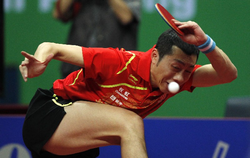 Tenis de masă de pe altă planetă. Chinezii Xu Xin și Zhu Linfeng au făcut punctul secolului