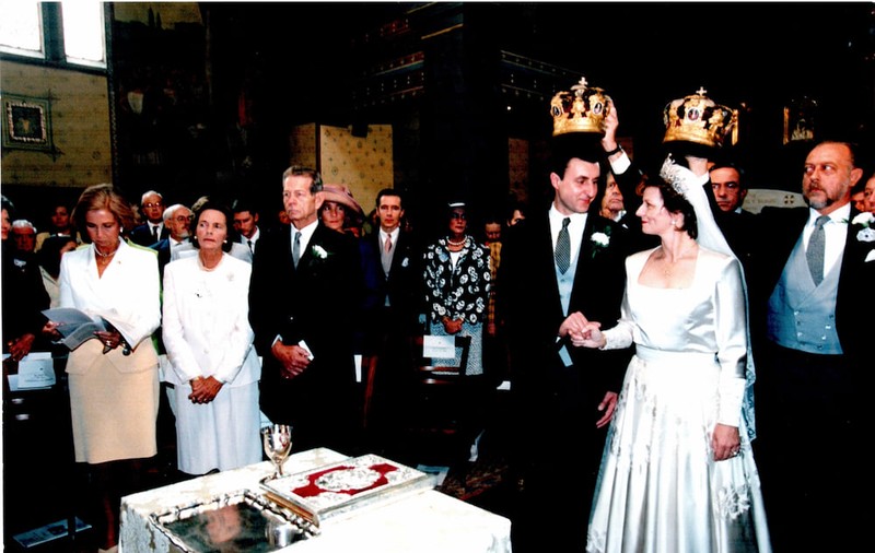 Majestatea Sa Margareta și Principele Radu au făcut Nunta de Argint. Ceremonia a avut loc la Castelul Săvârșin