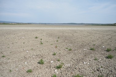 Lacul Vârșolț a pierdut 9 milioane mc de apă Sursa foto: Agerpres/ SEBASTIAN OLARU