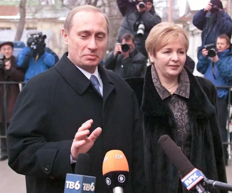 Vladimir și Liudmila, fosta nevastă. Foto: EPA