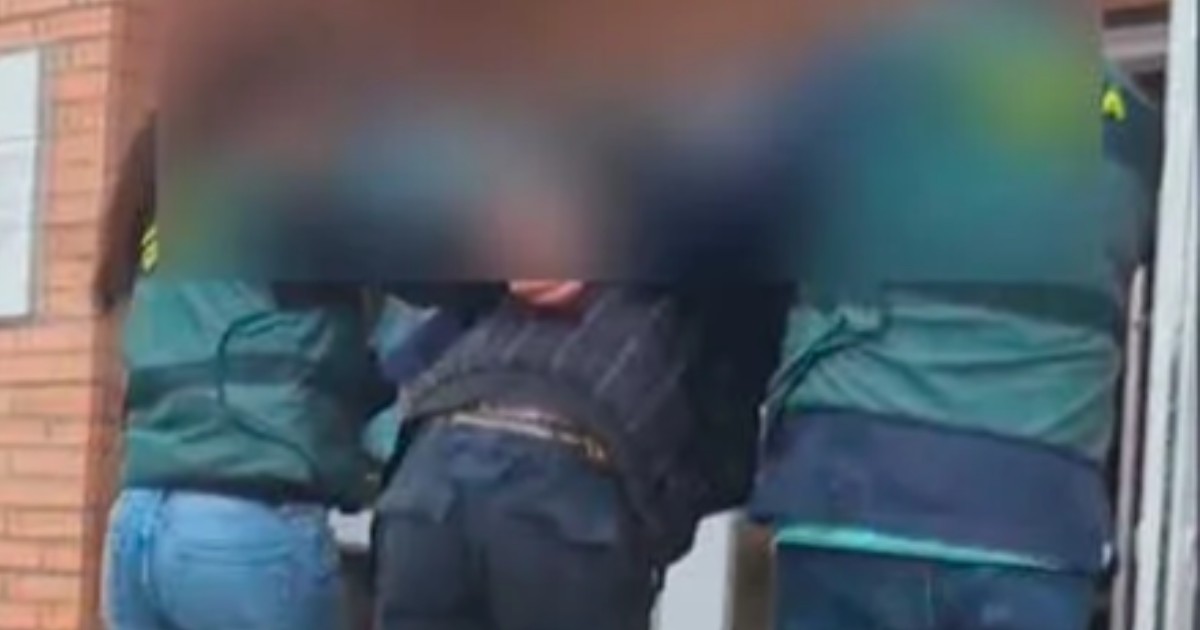 Andreea și Daniel au fost arestați într-o autogară din Spania. Foto Guardia Civil