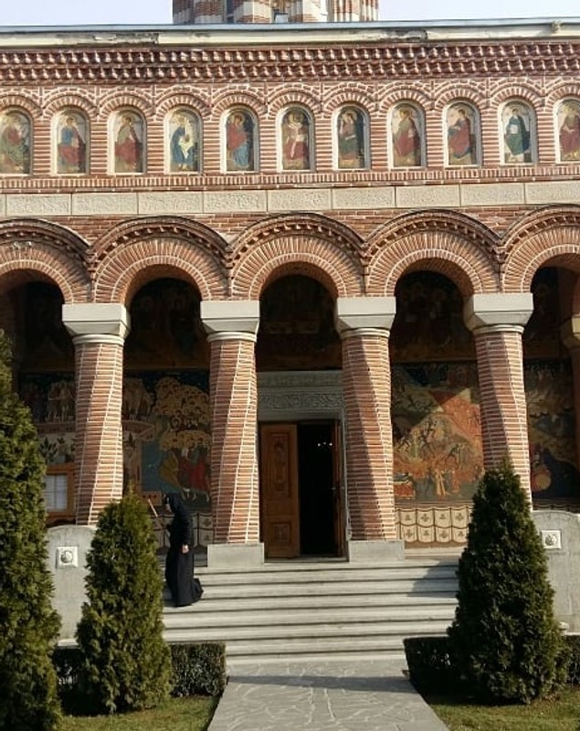 Povestea Mănăstirii Samurcăşeşti, unică în România. Ctitorită în 1808, se află la 15 km distanță de București, în Ciorogârla