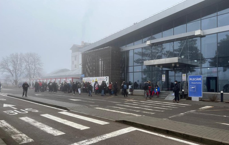 Ceața densă a dat peste cap traficul aerian din județul Suceava. Mai multe zboruri au fost redirecționate către Cluj-Napoca şi Iaşi