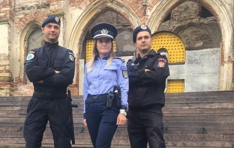 La Electric Castle, politiștii, jandarmii și paramedicii sunt gata să intervină: ”Aveți grijă ce 'pastile' luați!