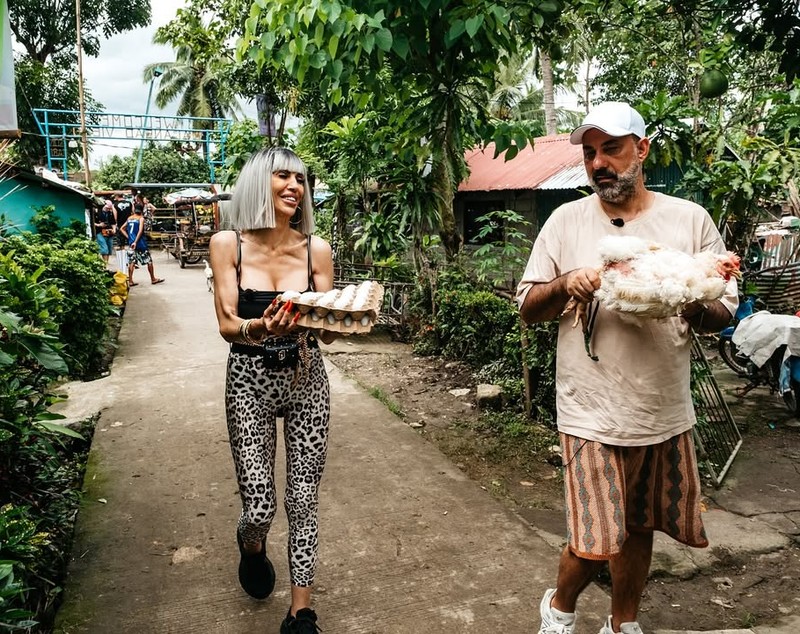 Imagini cu Raluca Bădulescu la Asia Express 2025. Vedeta l-a lăsat pe fostul soț să ducă tot greul