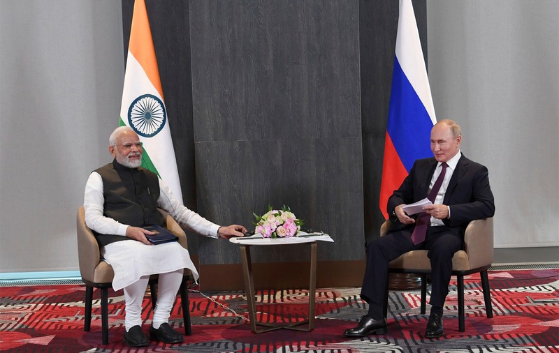 Narendra Modi a vorbit și cu Putin, și cu Zelenski, înaintea vizitei șefului diplomației ucrainene în India, țară care nu a condamnat invazia rusă