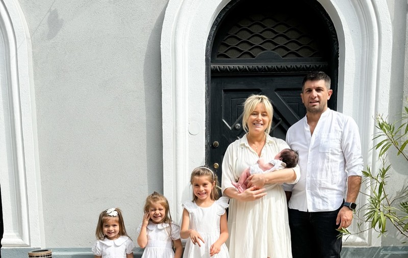 Locul în care Laura Cosoi își va boteza cea de-a patra fetiță: „De când am născut parcă nu reușesc să mă liniștesc”