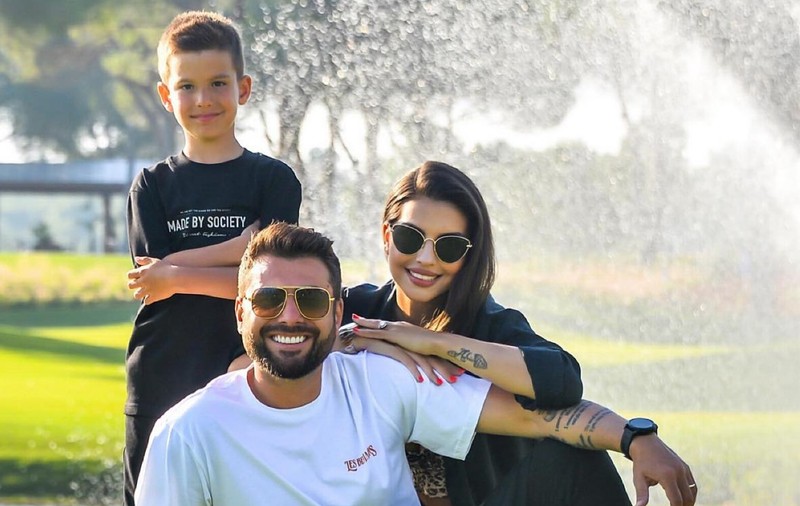 Anunțul făcut de Adrian Mutu după 8 ani de căsnicie cu Sandra Bachici. „Poate că sunt omul care sunt, pentru ceea ce am făcut”
