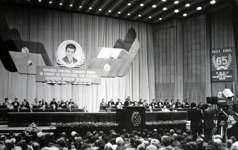 Arhiva foto din comunism păstrată la Arhivele Naționale, digitalizată integral. Cât va dura scanarea
