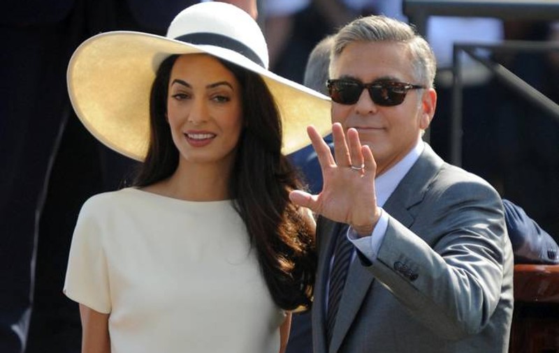 CE GEST! Ce a făcut George Clooney cu BANII ÎNCASAŢI PE FOTOGRAFIILE DE LA NUNTĂ?