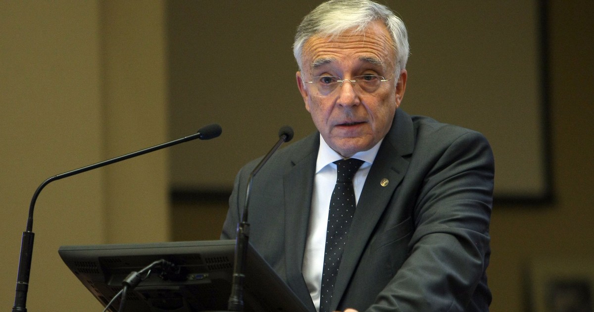 Mugur Isarescu, guvernatorul BNR
