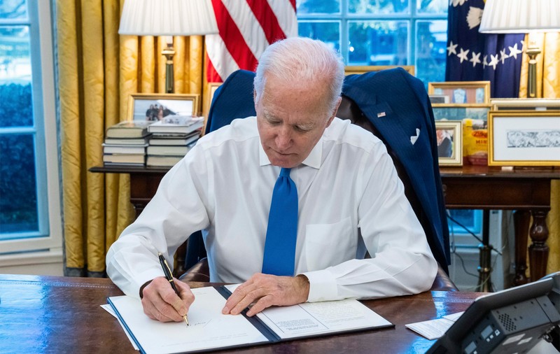 Biden reactivează pentru Ucraina o lege de asistenţă militară din cel de-Al Doilea Război Mondial