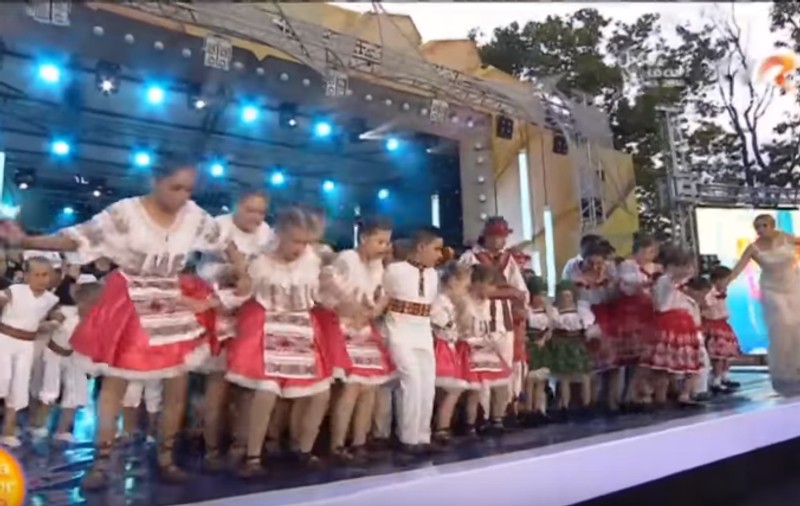 Primăria Constanța face anchetă în cazul scenei rupte la Festivalul Mamaia Copiilor