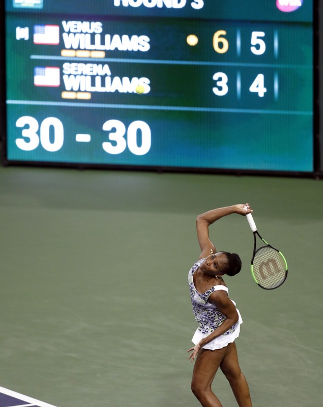 Simona Halep a văzut: Serena Williams, eliminată de Venus Williams de la Indian Wells. A fost al 29-lea duel al surorilor Williams / GALERIE FOTO & VIDEO