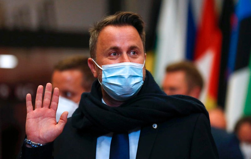 Diagnosticat cu Covid, premierul luxemburghez Xavier Bettel a fost spitalizat pentru investigații suplimentare