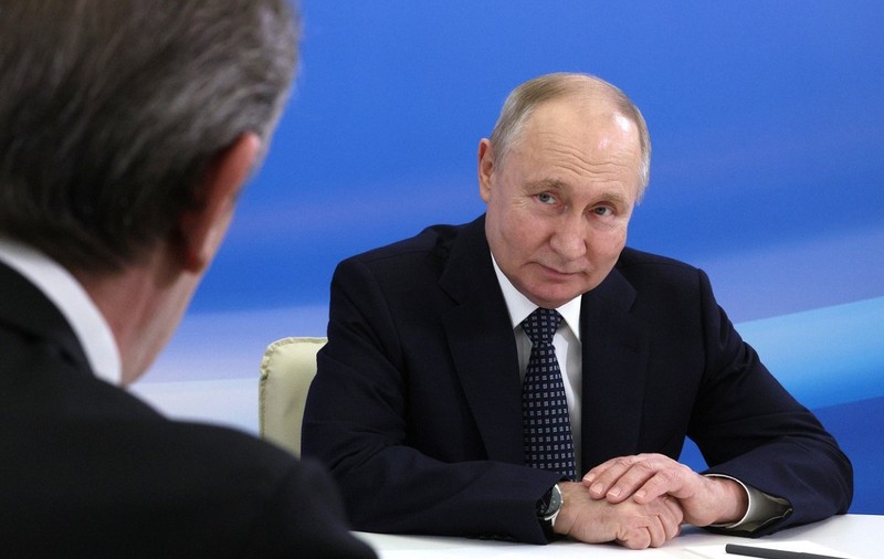 „Vladimir Putin ar putea chiar să atace o ţară NATO în 5-8 ani”, avertizează ministrul german al Apărării