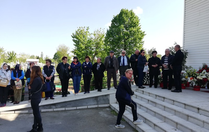 Ce i-au pus apropiații în sicriu lui Răzvan Ciobanu. Momentul care a emoționat pe toată lumea