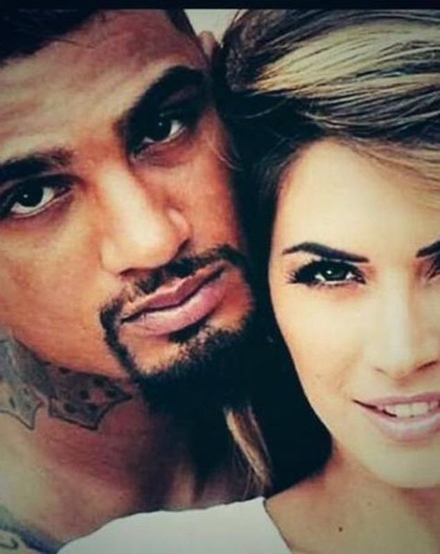 GALERIE FOTO / Melissa Satta, femeia fatală a Italiei: ^”Știu cum să înnebunesc un bărbat!”