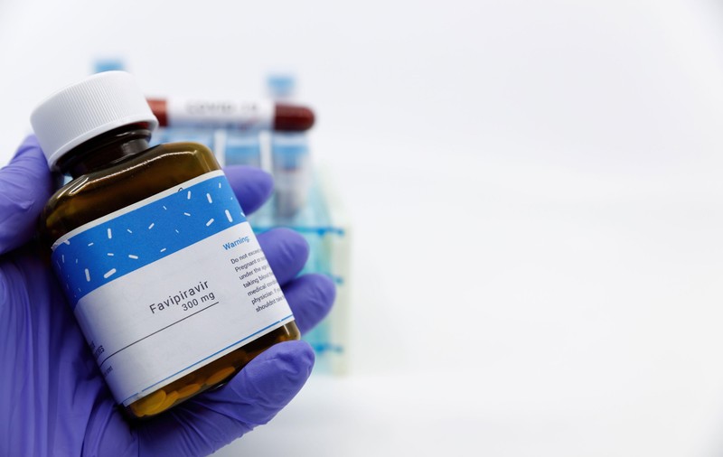Medicii Spitalului Babeș din Timișoara tratează bolnavii cu COVID-19 cu un nou antiviral capabil să elimine virusul mai rapid din organism