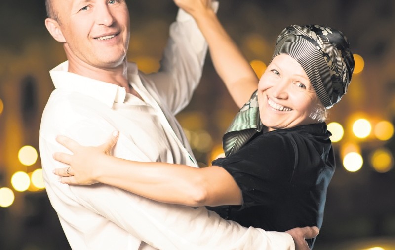 Dansează! Face bine la menopauză şi la andropauză