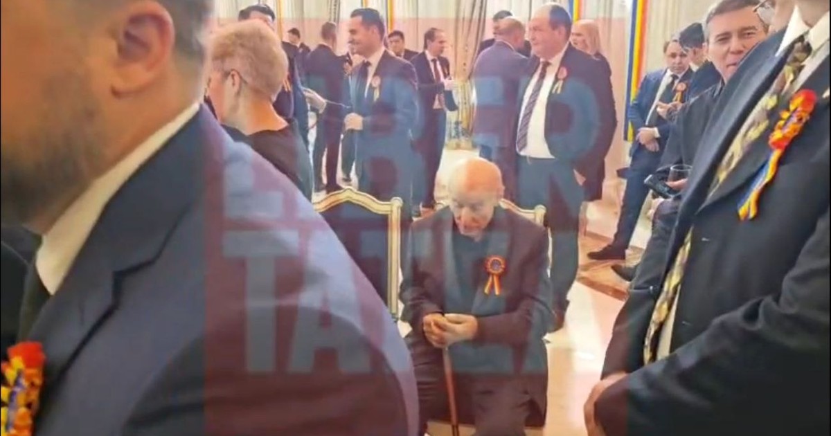 Victor Rebengiuc la Palatul Cotroceni, la recepția dată de Nicușor Dan de 1 Decembrie