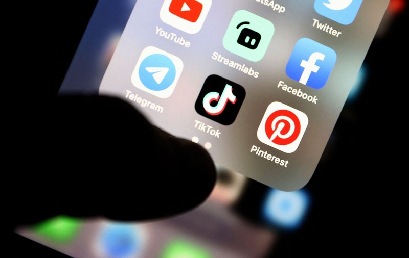 TikTok introduce un mecanism de suport pentru utilizatorii care caută informații despre sinucidere