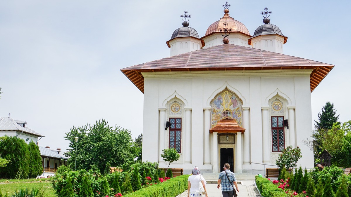 sfantul calinic care a slijit la manastirea cernica - manastirea cernica