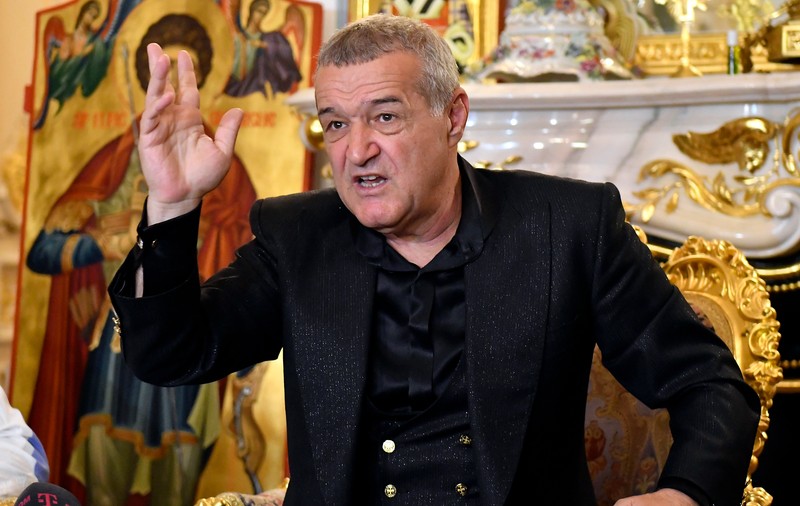 În plină epidemie de coronavirus, Gigi Becali anunţă că FCSB intră în cantonament în Săptămâna Mare: "Nu antrenorul stabileşte planul, ci eu"